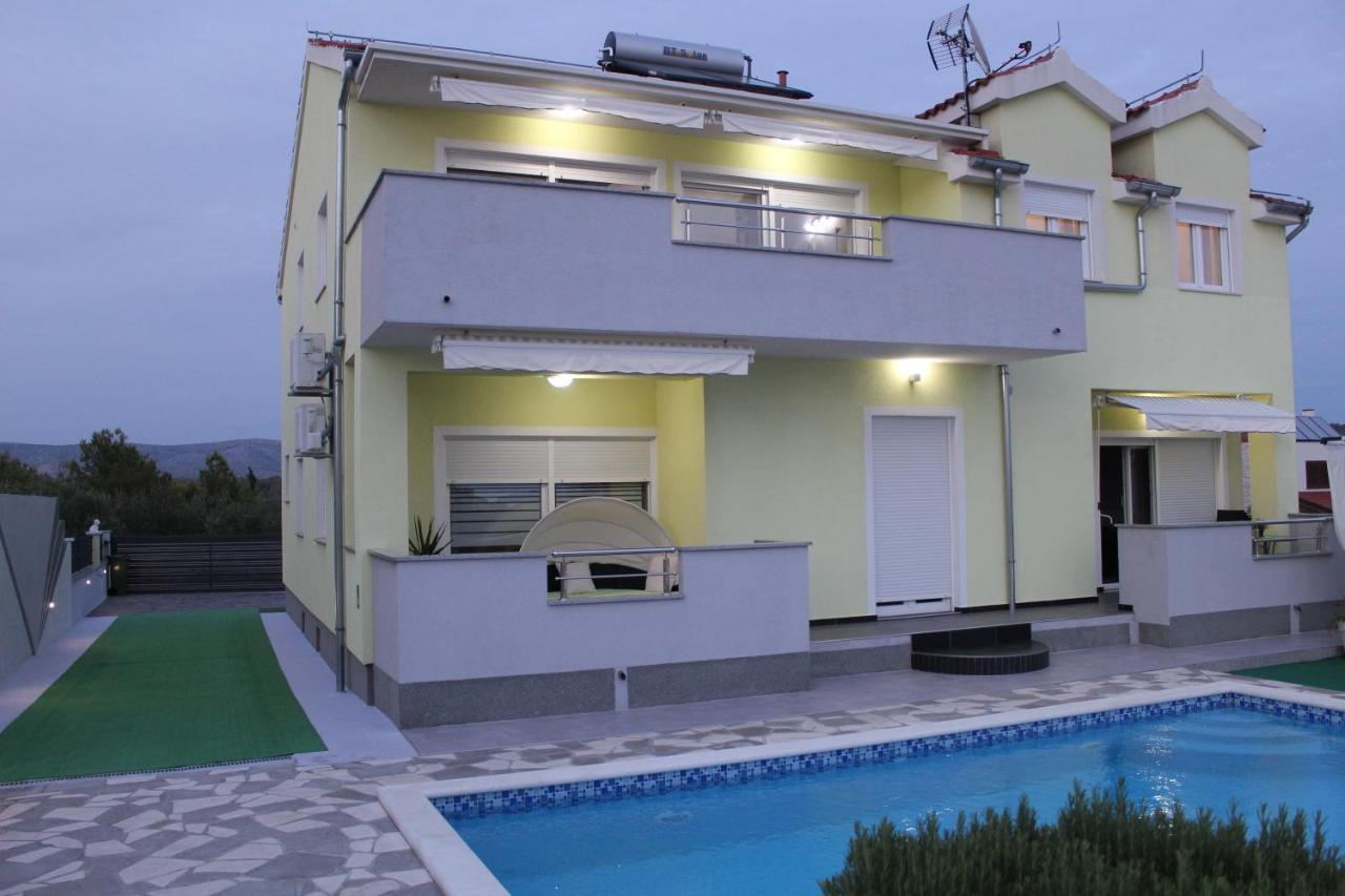 ברודאריצה Holiday Home Villa Anny מראה חיצוני תמונה